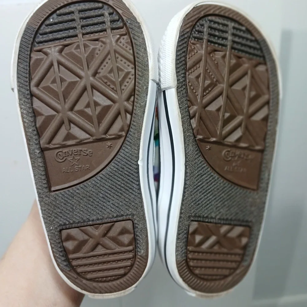 Converse‎ Girls Sneakers Infant Size 6 High Top Rainbow Stripe Kidcore 767603F